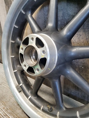 Harley Davidson Touring Front 9 Spoke Wheel Rim 16x3 Missing Bearings - Picture 8 of 16