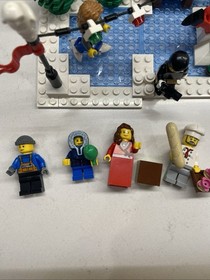 Lego Winter Village Bakery Set 10216 - All Pieces & Instructions.  No Stickers.