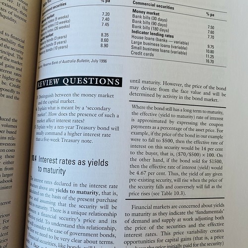 Introduction To Macro Economics PB Book (1998) - Economics Finance - Foto 9 di 14