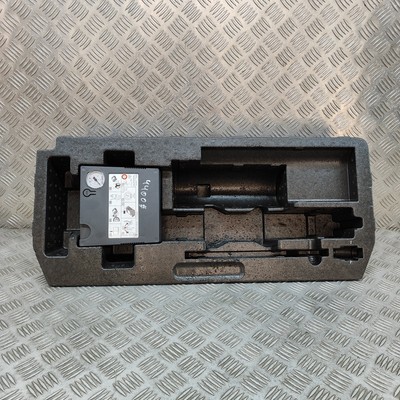 Audi E-Tron Gen Boot Foam with Tyre Compressor 4KE012113A 2020 25313363
