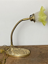 LAMPADA LIBERTY da tavolo abat-jour  con vetro tulipe