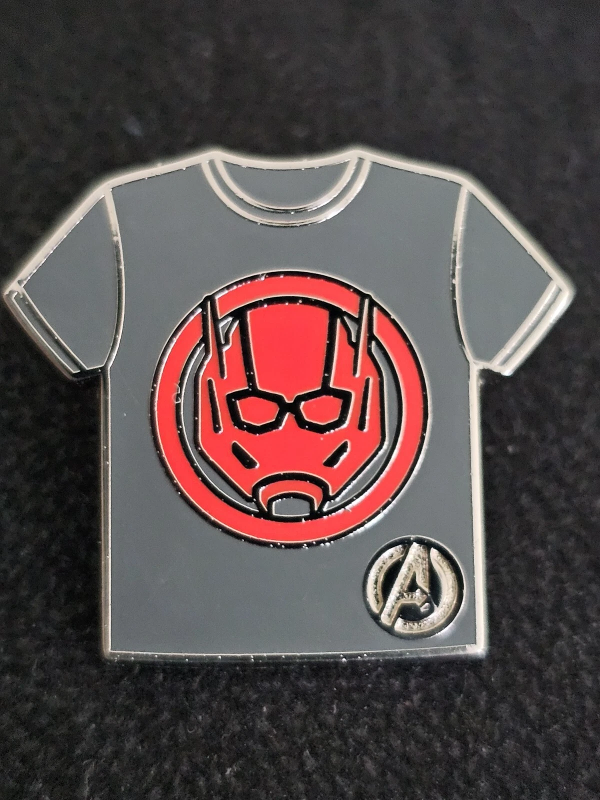 CHASER 2024 WDW Hidden Mickey Disney Marvel Avengers Ant-Man T-Shirt Pin (18)