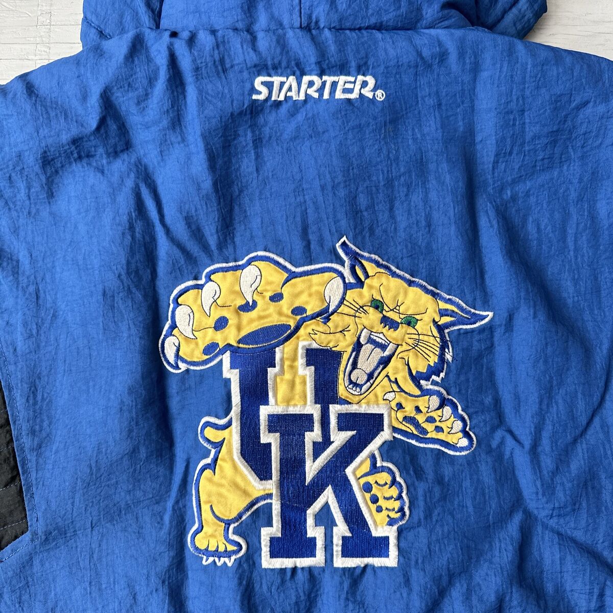 Vintage NCAA 90s University Of Kentucky Wildcats 1/2 Zip Vintage NCAA 90s University Of Kentucky Wildcats 1/2 Zip