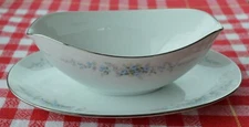 Gravy Boat with attached underplate, Roseberry, by NORITAKE