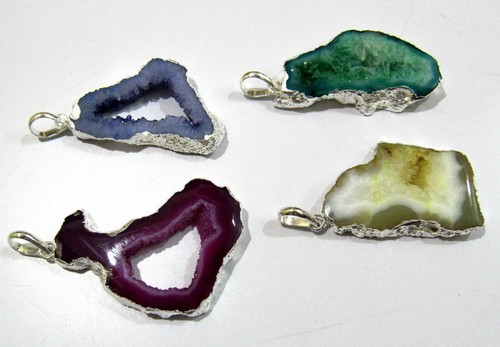 Ciondolo fetta di agata geode colore misto forma libera argento druso placcato pendente - Foto 5 di 5