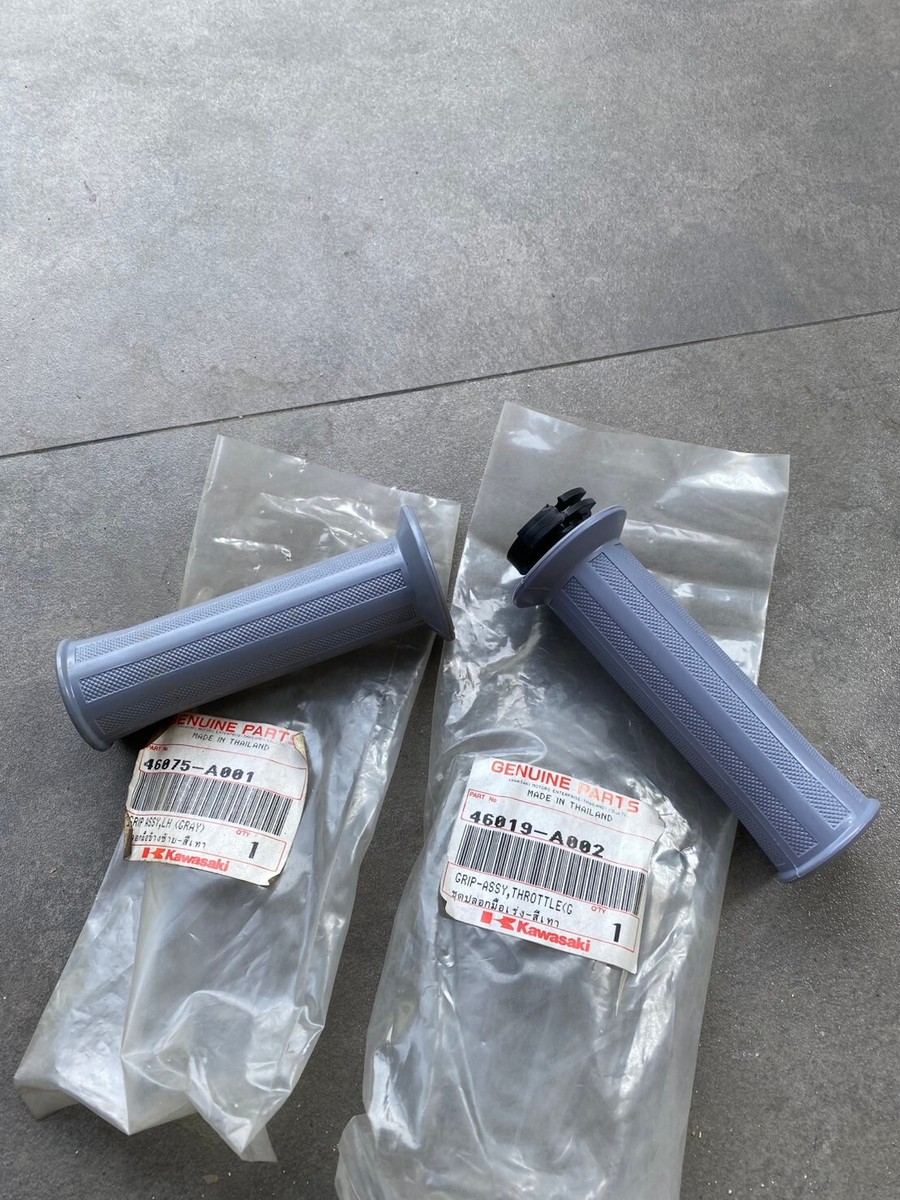 a-chan　1001 KAWASAKI AN90 MAX 100 AX1 Grip Rubber Set LR NOS | 46075