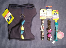 Top Paw hooded dog harness with 3 Top Paw adjustable dog collars, extra small XS