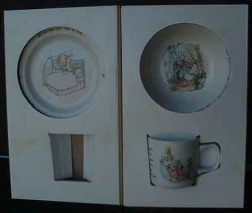 Peter Rabbit Nursery Set Child Beatrix Potter in original BOX WEDGWOOD