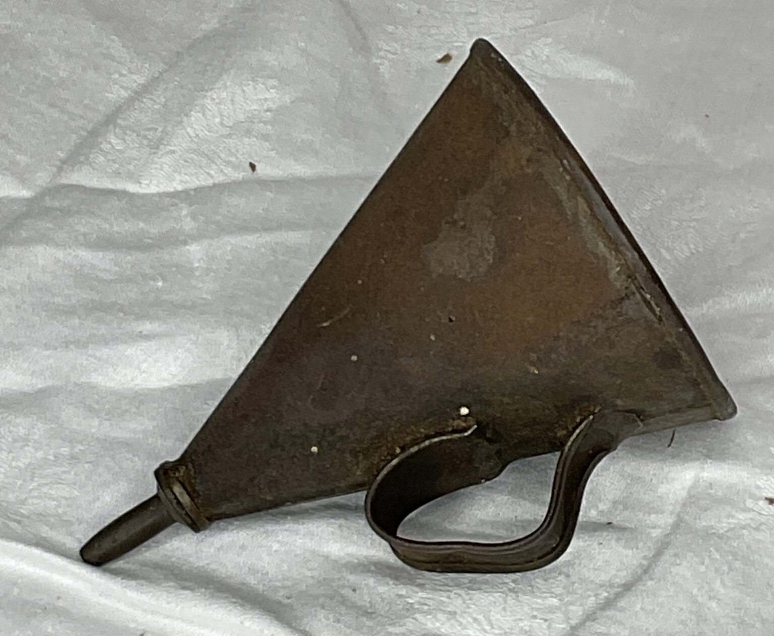 VINTAGE CONICAL CARPENTER AUTO OIL CAN OILER SQUIRTER PUFF CONE TOOL ENGINEER