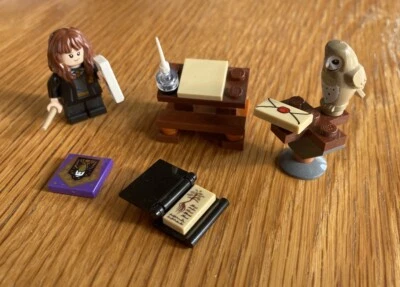 LEGO Harry Potter 30392 Hermione's Study Desk