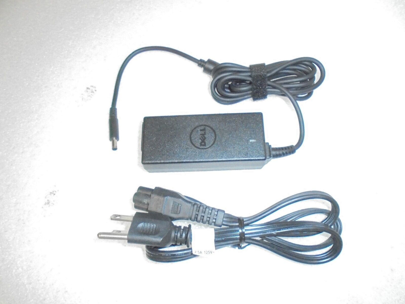 NEW Slim OEM 45W AC/DC Adapter Power For DELL XPS XPS9343-1818SLV 19.5V