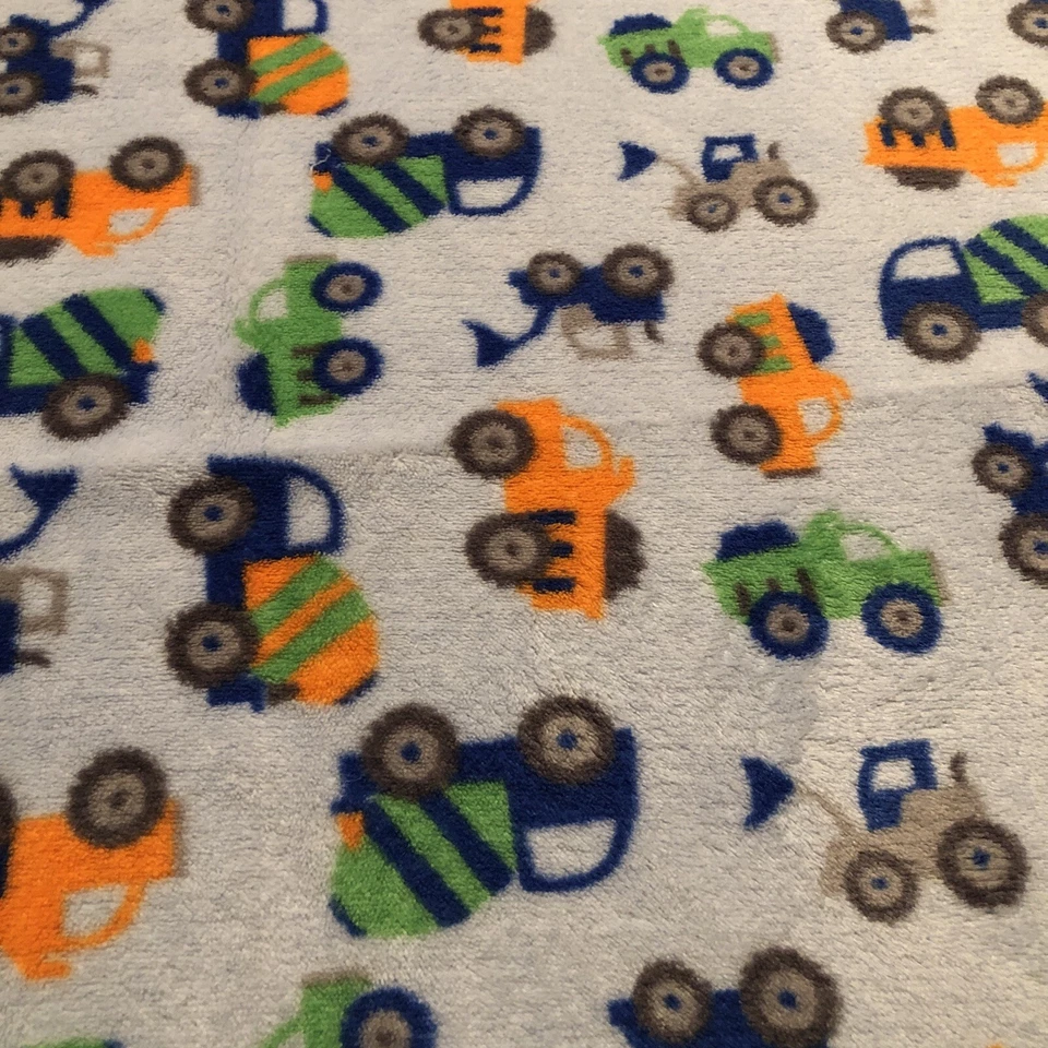 Cutie Pie 蓝色建筑车辆婴儿毯自卸车水泥搅拌机推土机 — 第 2/3 张图片