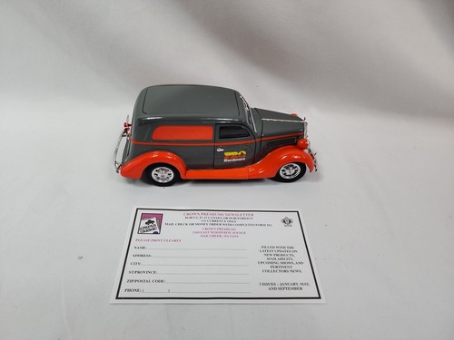 Pro Hardware Ninth In A Series 1935 Ford Sedan Delivery 1:24 Scale Bank Replica - Picture 9 of 12