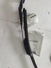 Balais d'essuie-glace Subaru OUTBACK