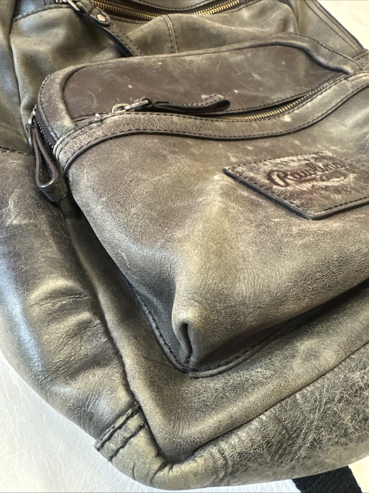 Rawlings Estonia Genuine Leather Black Backpack Rugged Distressed 16.5” x 12” - Image 4 of 4