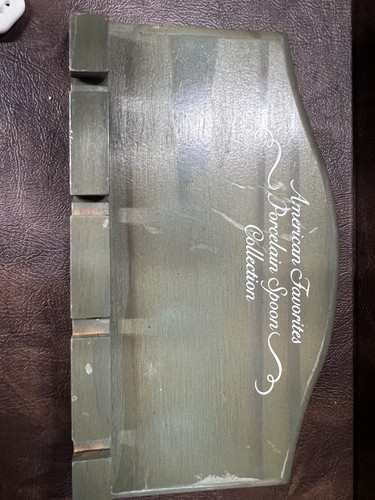 Cucchiaio porcellana vintage Avon American Favorites collezione e porta legno 1988/89 - Foto 7 di 8
