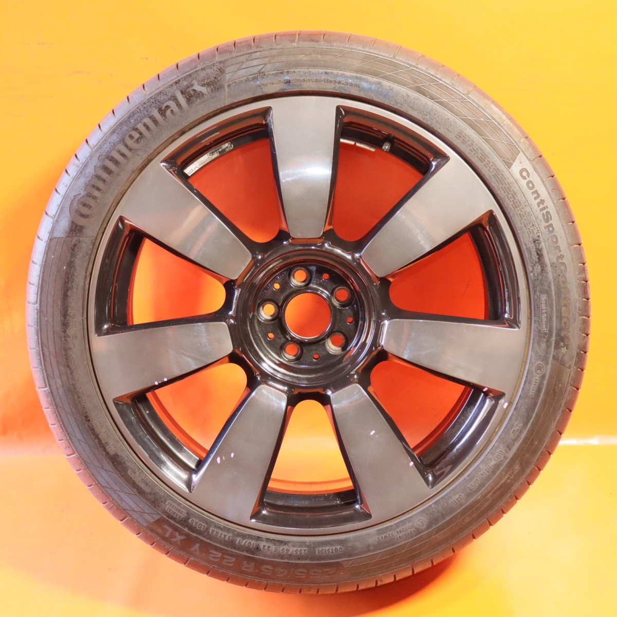 Rolls-Royce Cullinan 2019-2021 Front Wheel P/N 6882835