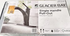 Glacier Bay Hemming Single-Handle Pull-Out Sprayer Kitchen Faucet Matte Black