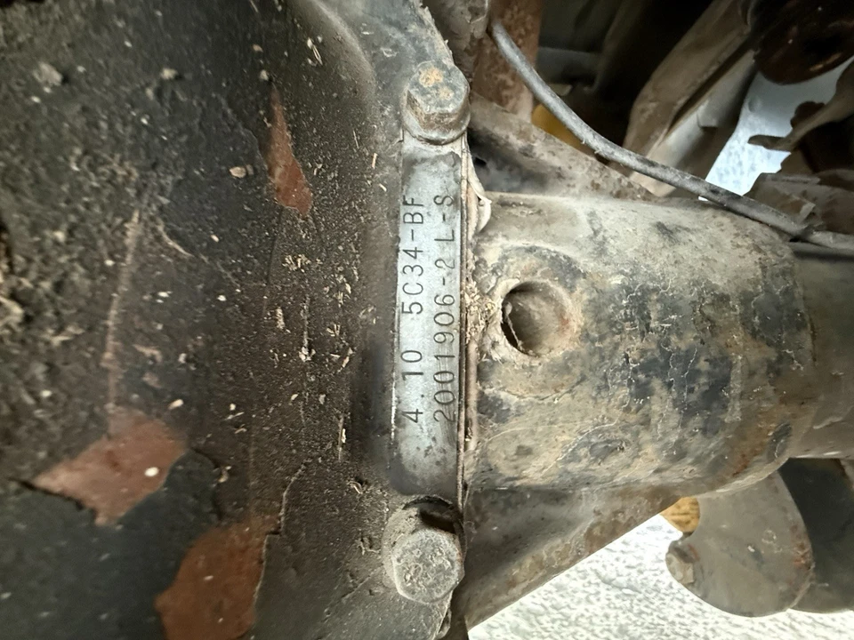 Ford F350 Superduty 2005 2006 2007 eje trasero doble fabricante original 410 ruedas traseras 6,0 Foto 3 de 4