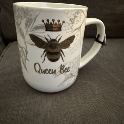 Queen Bee Retro Boss Lady Crown 12 oz Coffee Mug