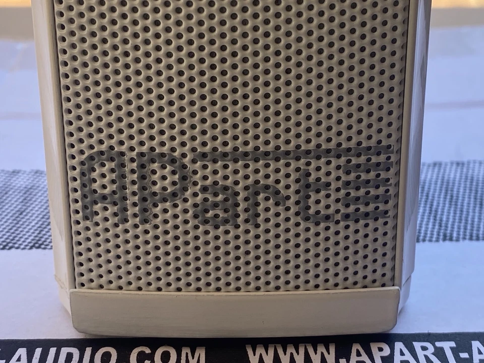 1X Aparte Column/Panaray Speakers COLS41 - image 3 of 4