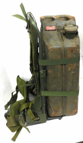 NEW SET OF UNISSUED ALICE PACK FRAME CARGO SUPPORT SHELVES AND 2 LASHING STRAPS - Picture 5 of 11