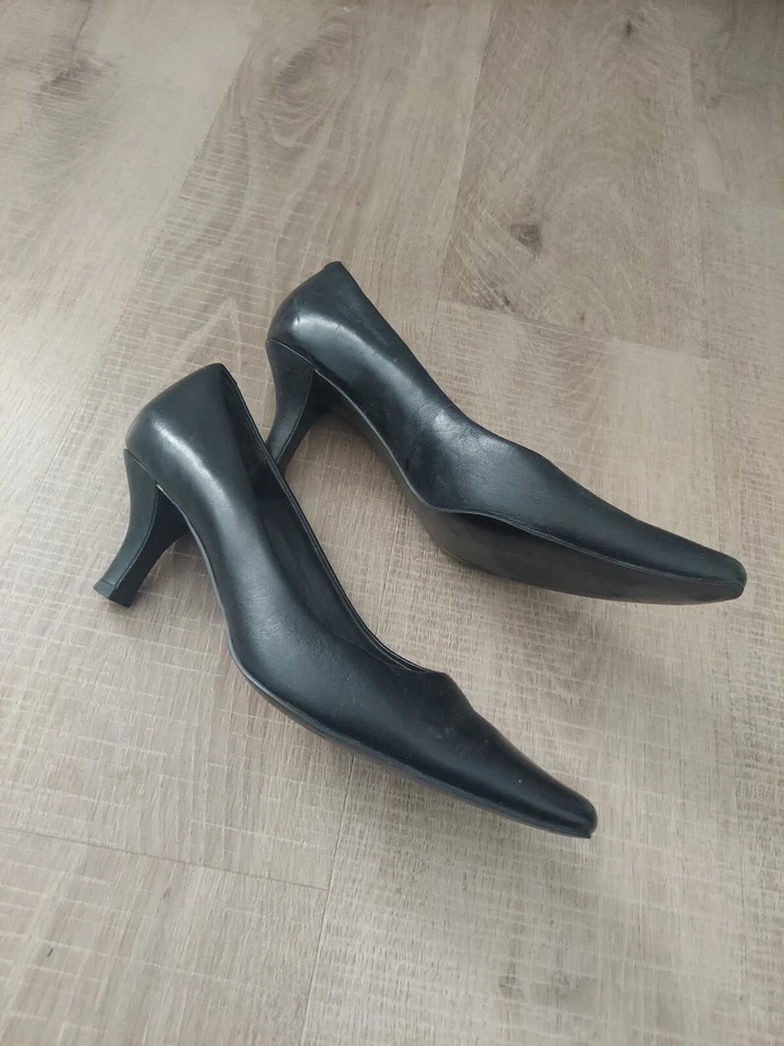 Zapatos de cuero vintage 90 y2k mootsies tootsies negros 8,5 tacones altos  Foto 3 de 4