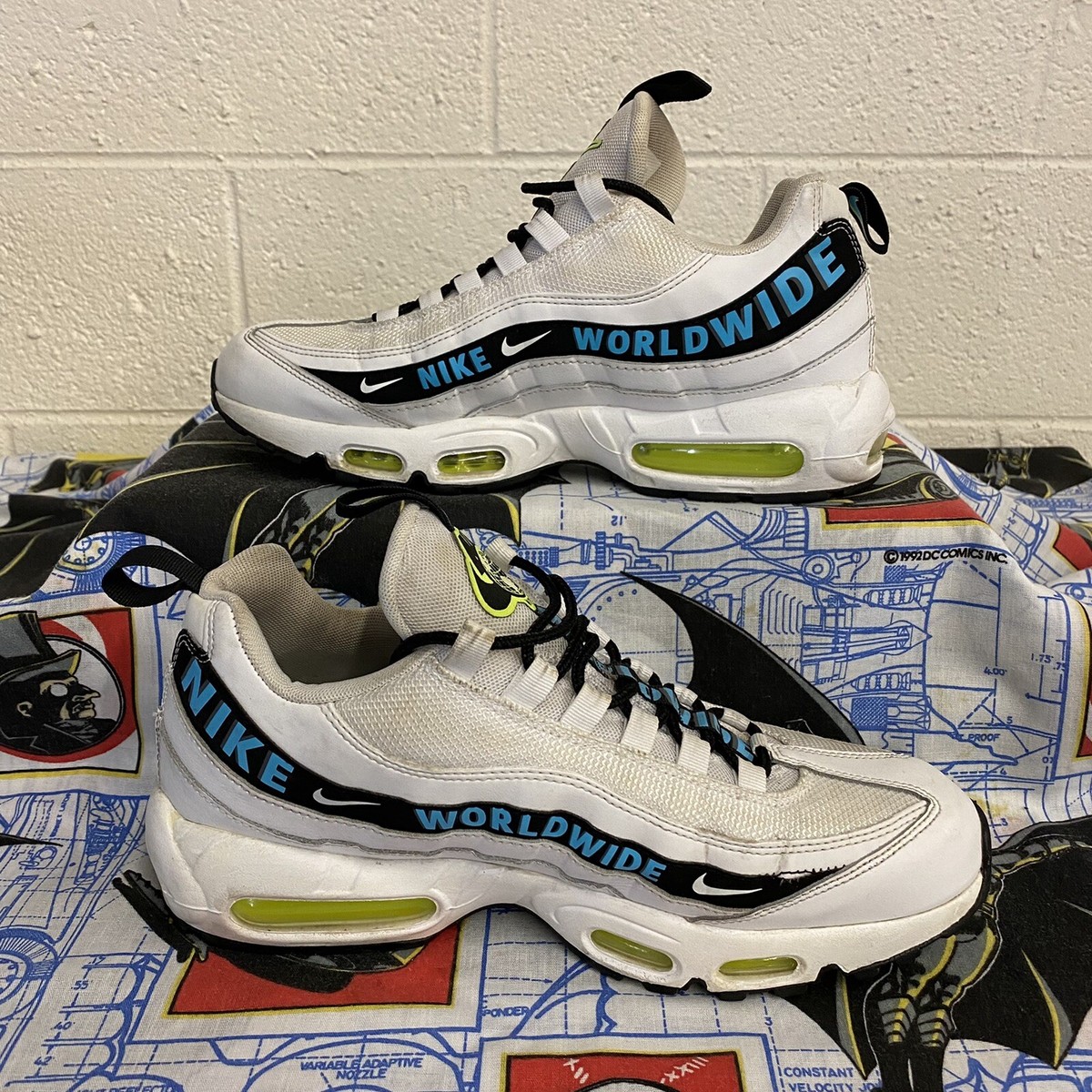 Nike Air Max 95 ホワイト/ブラック US 8 Amazon.com | Nike Men's Running Shoe, White Black, 7.5