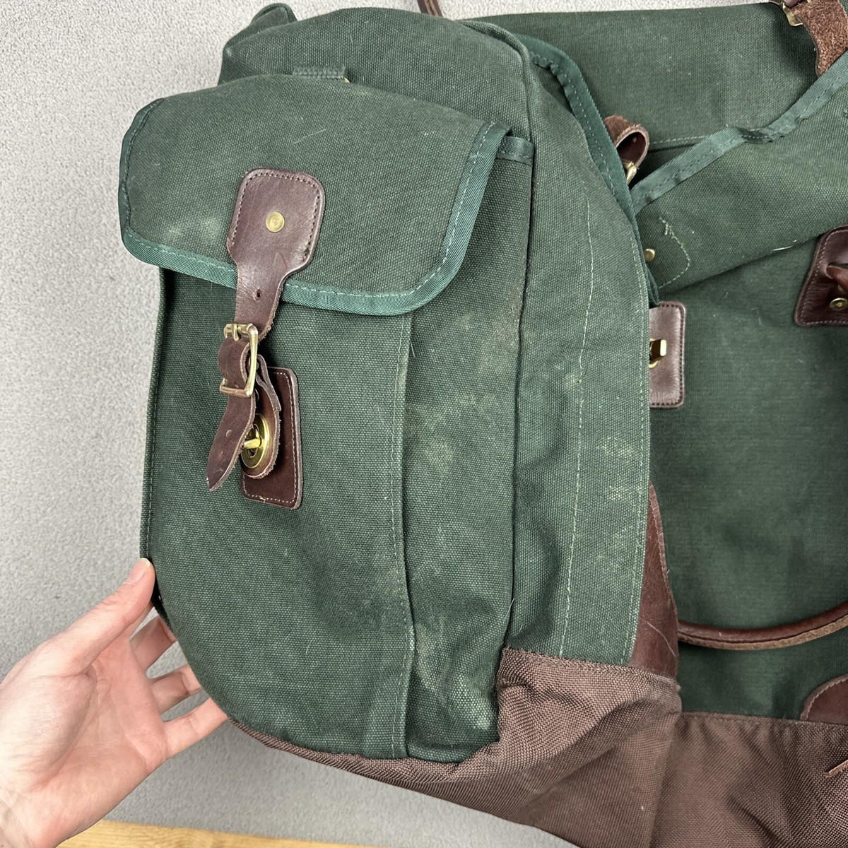 Vintage Orvis Battenkill Duffle Bag Green Canvas and Leather Large