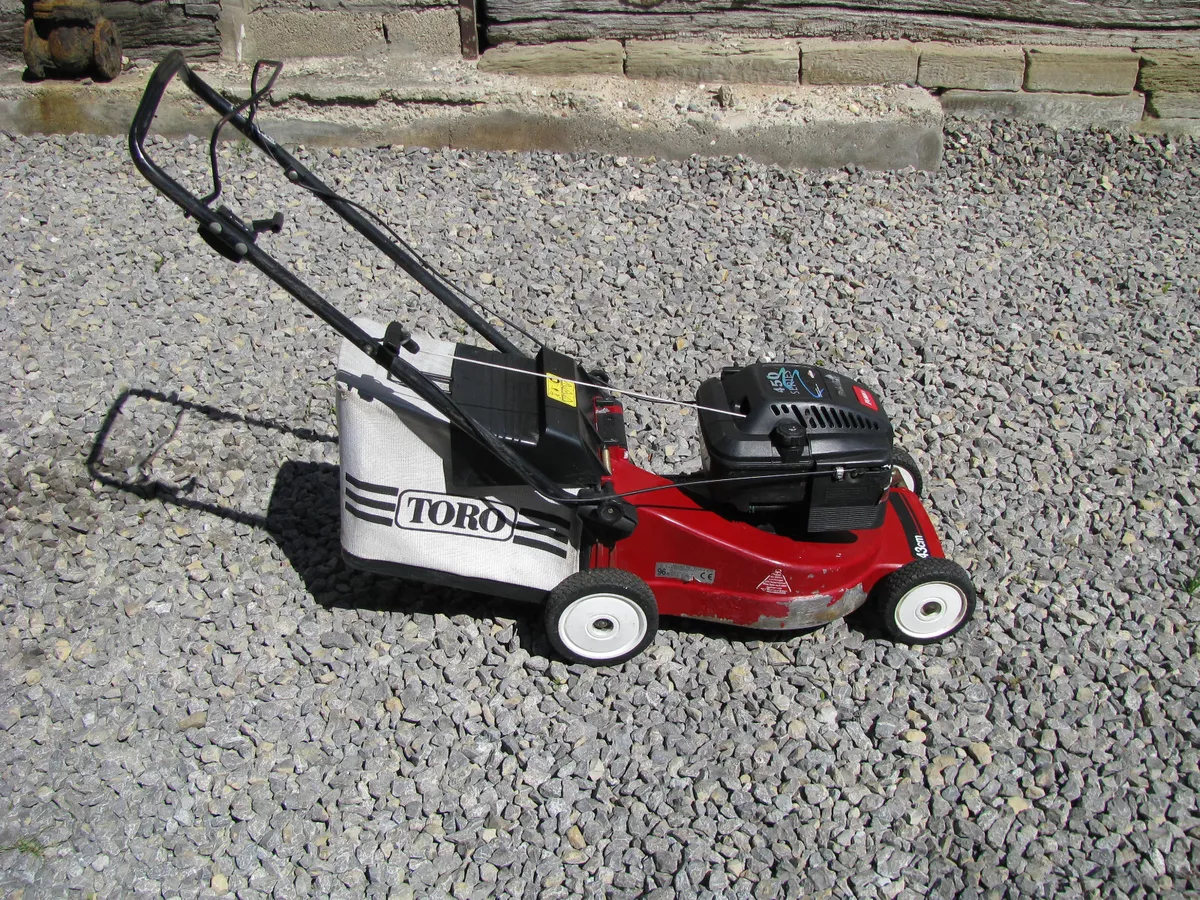 LAWNMOWER TORO 43 CM CUT WIDTH GASOLINE CAT