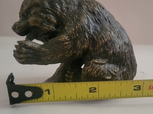 Cast metal bronze grizzly brown black honey bear w/ beehive figure **READ** - Picture 13 of 15
