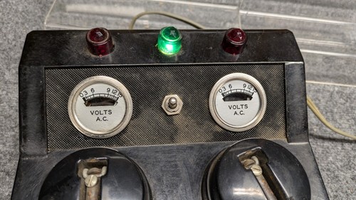 American Flyer 30B 300 Watt Dual Track Transformer with Volt Meter - Tested - Picture 2 of 7
