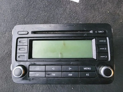 Autoradio d'Origine CD MP3 RCD 300 - VW Golf V Plus / Golf 5 / Touran / Passat - Photo 1/4