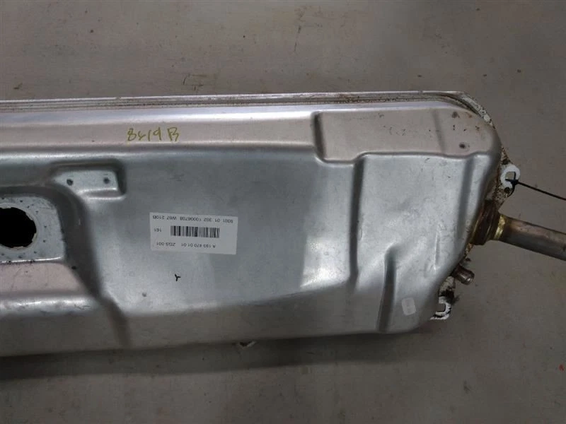 Chrysler Crossfire Fuel Gas Storage Tank 2004 2005 2006 2007 2008 — 第 3/4 张图片