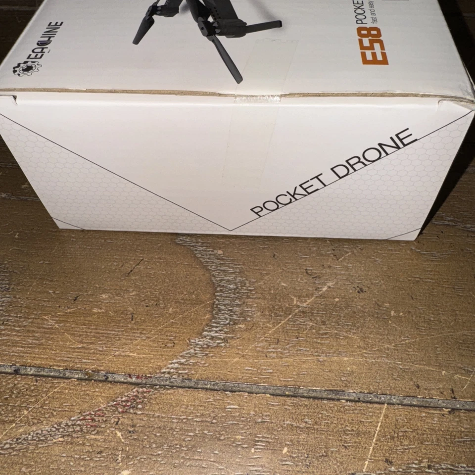 Eachine E58 Pocket Drone Quadcopter 720p Camera + 3 Rechargable LiPo Batteries - Image 4 of 4