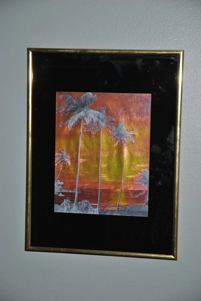 Arte de pared retro años 80 - impresión metálica enmarcada de palmera puesta de sol (1985) Foto 3 de 4