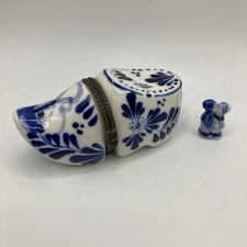 Holland Dutch Windmill Porcelain Clog Trinket Box With Figurine Blue White Delft