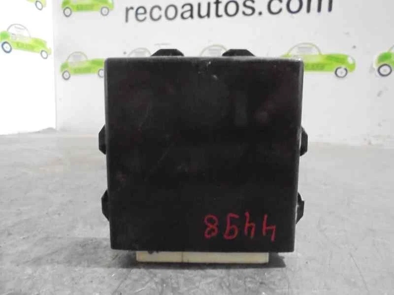 8954020460 centralina abs per TOYOTA CELICA (T23) 1.8 16V CAT 1999 1138827 - Immagine 2 di 3