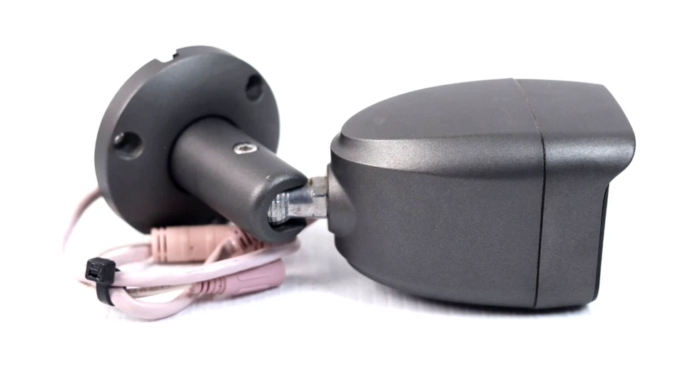 Clare CLR-V100-4B36B MP IP Bullet Camera (Black) u182 - Image 2 of 4