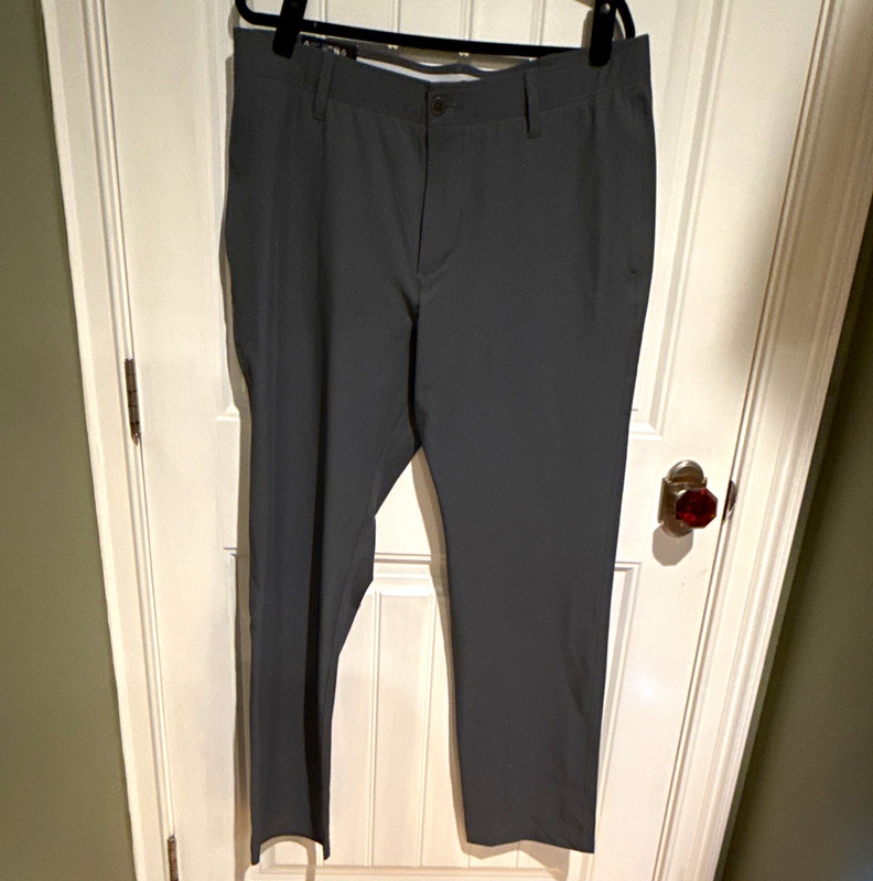Under Armour UA Golf Pant Men's Flat Front Stretch Gray 38x32 Straight