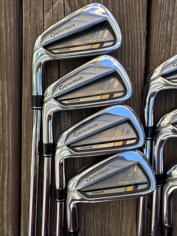 Juego de hierro TaylorMade Rocketbladez Tour 4-PW KBS Tour rígido para zurdos Foto 2 de 4