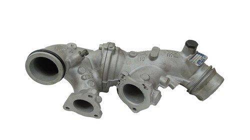 Mercedes Benz  Führungsrohr Ladeluftrohr Turbolader A651 0901286Q01