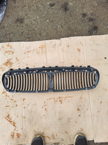 Jaguar X Type Front Hood Grille 4X438A133A New Old Stock - Picture 4 of 7