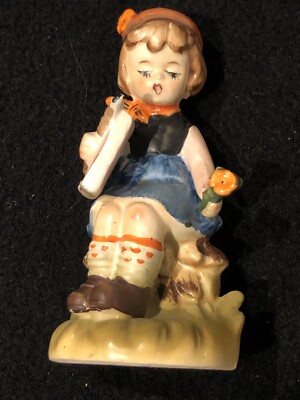 Arnart 5th Ave Hand-painted Holding Sketch Book Figurine 22/613 - Made In Japan