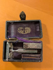 Vintage GEM DAMASKEENE 1912 Style SE Safety Razor Set -  USA