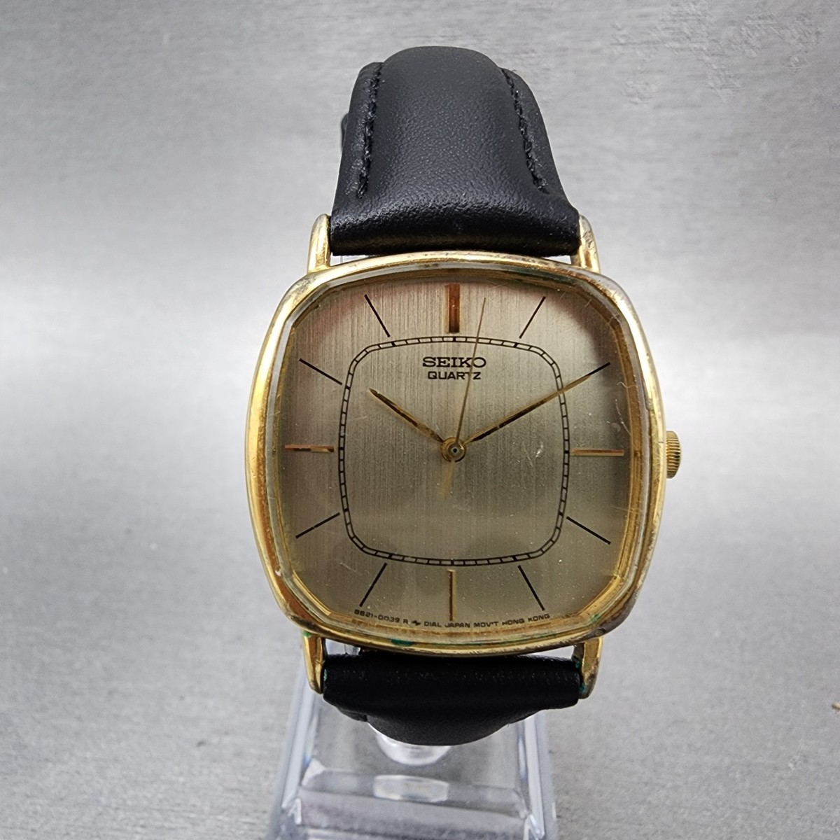 Seiko Watch Men 30mm Champagne Dial Gold Tone Rectangle 8621-5009