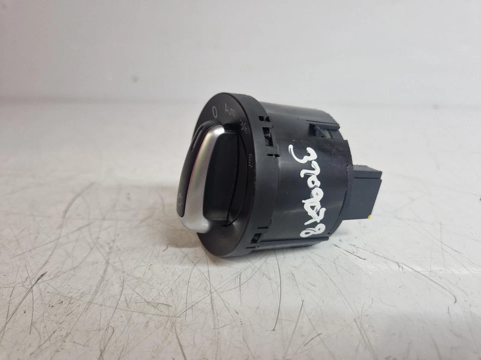 INTERRUPTOR FARO VOLKSWAGEN TIGUAN 2013 Foto 2 de 4