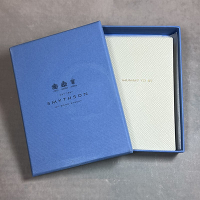 Smythson of Bond Street Panama Notizbuch ''Mummy to Be'' weiß genarbtes Leder
