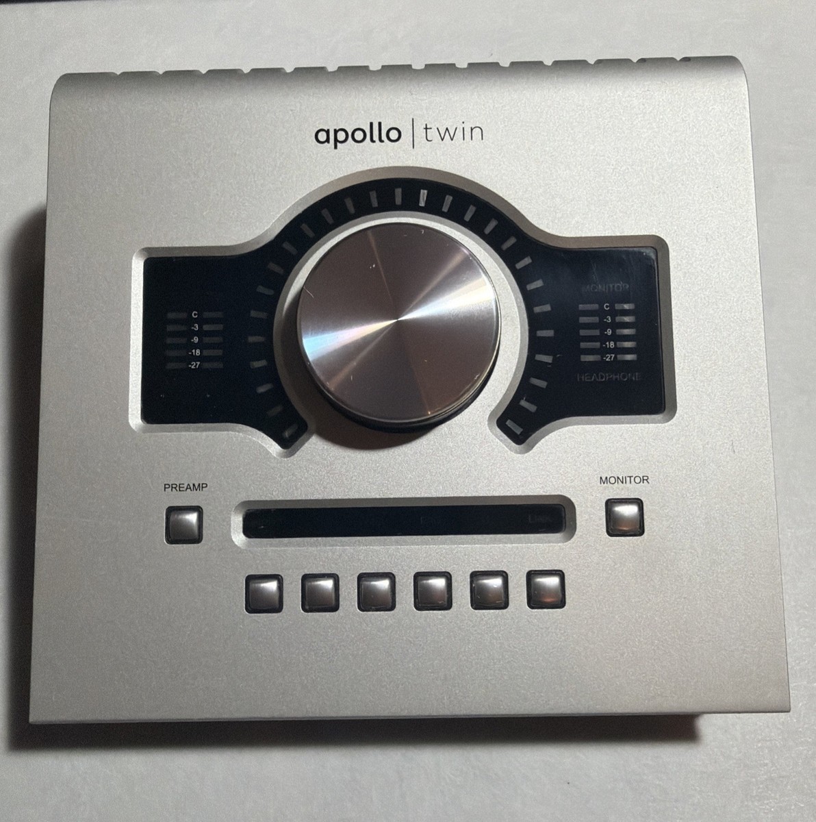Universal Audio Apollo Twin UAD SOLO CORE Thunderbolt USB Audio