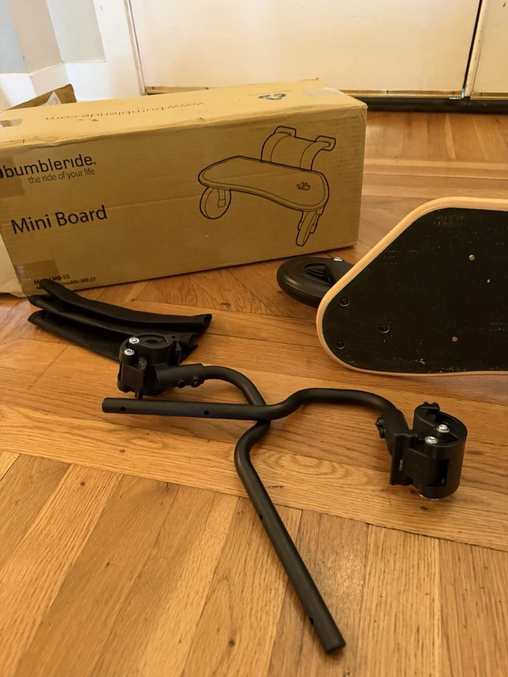 Mini tabla de paseo Bumbleride en negro en Nordstrom MB55 Foto 3 de 4